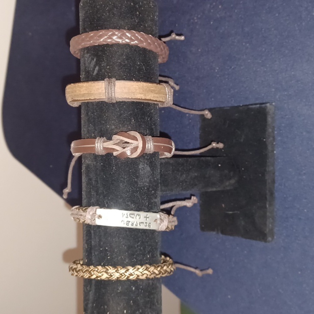 5 Pc. Leather Bracelet NWOT